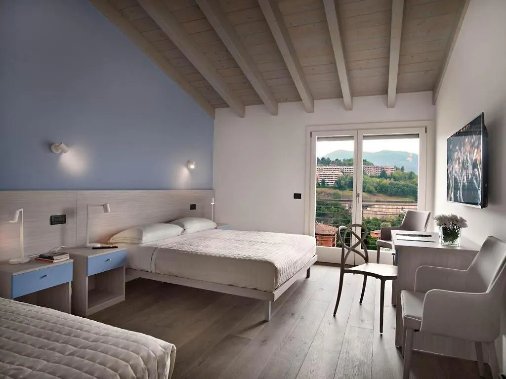 Residence Caffe Maya Maslianico Apart Otel