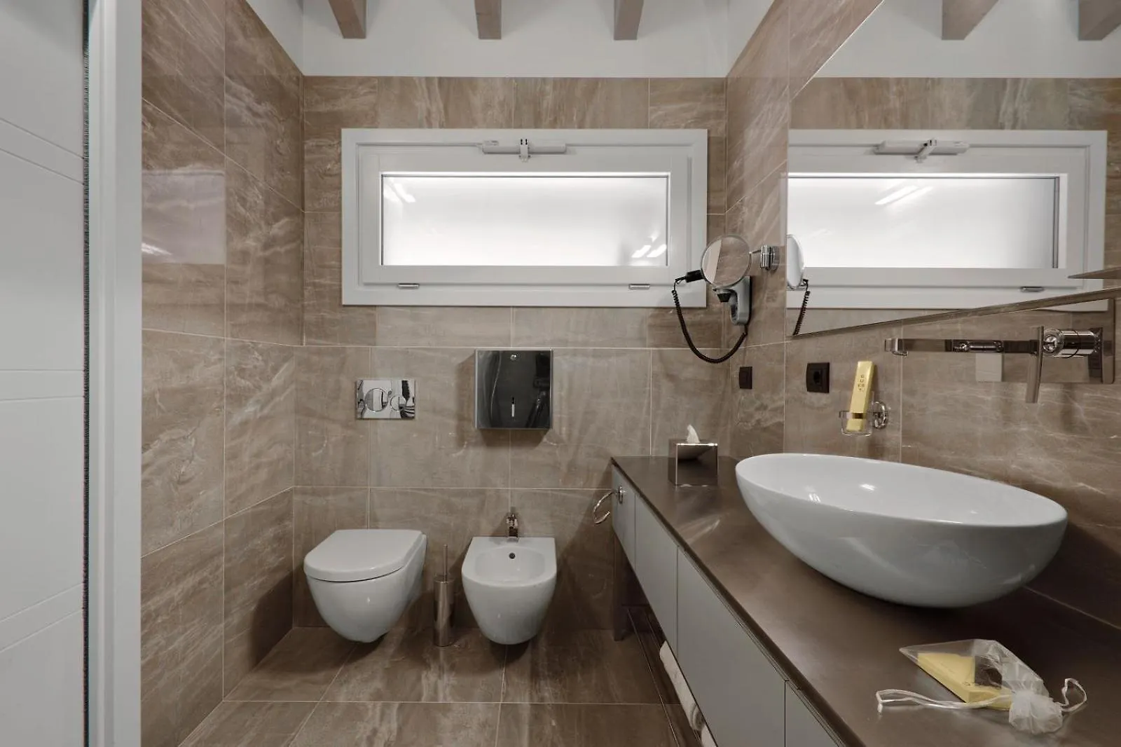 Residence Caffe Maya Maslianico İtalya