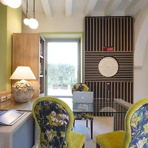 https://luna-del-raccolto.sicilyhotelsitaly.net