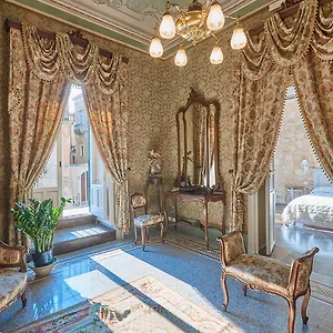 https://piazza-duomo36.sicilyhotelsitaly.net