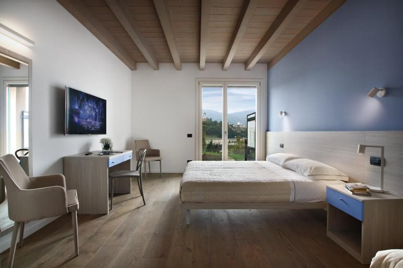 Ξενοδοχείο με διαμερίσματα Residence Caffe Maya Maslianico